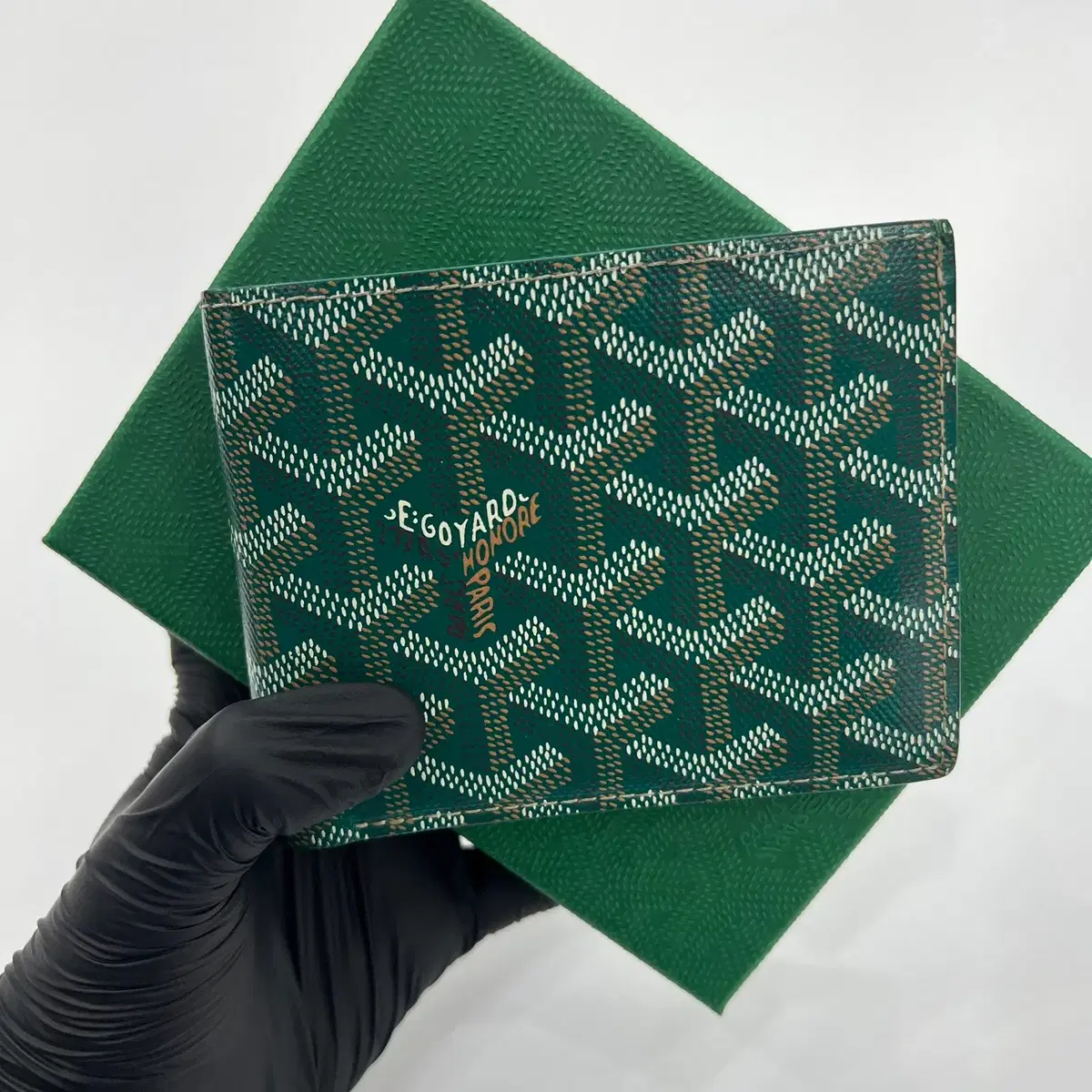 美品 ゴヤール ヴィクトワール 2つ折り財布 緑 2502031 正規品 Goyard